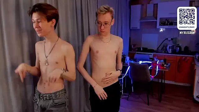 AndrewwCarter2 from StripChat