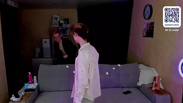 AndrewwCarter2 from StripChat