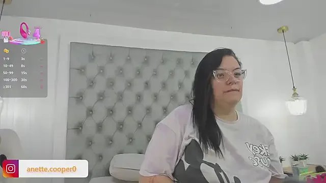 anette_cooper from StripChat