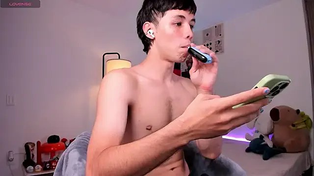 angel_bless19 from StripChat