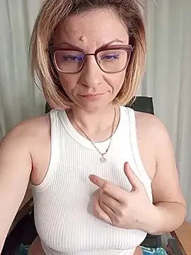 Aniria from StripChat