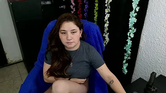 ann_bronw from StripChat