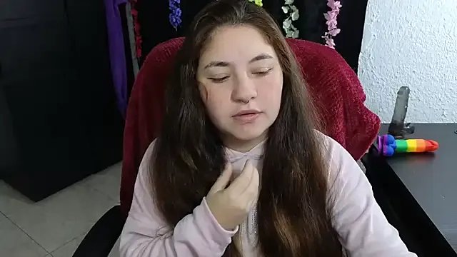 ann_bronw from StripChat