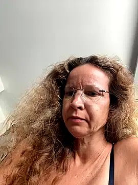 AnnikaRose from StripChat