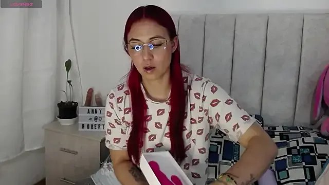 anny_roberts from StripChat