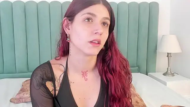 AnnyCherry_ from StripChat