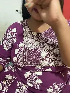 Anshi_qeen from StripChat is Freechat