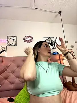 antonella87 from StripChat