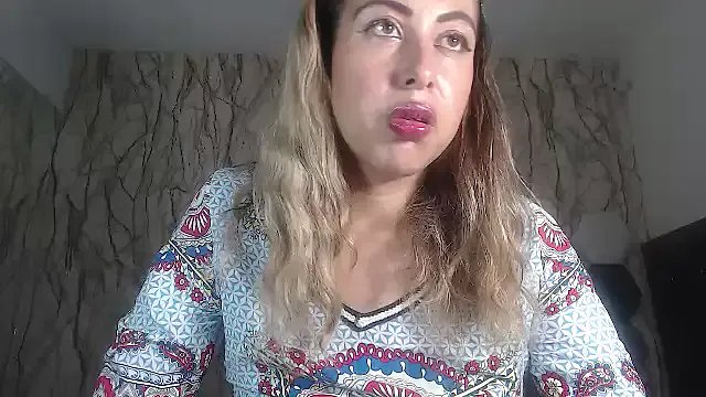 AntonellaBlanc from StripChat