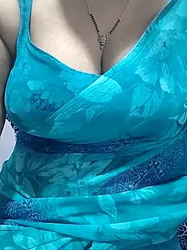 Anu__Reddy from StripChat