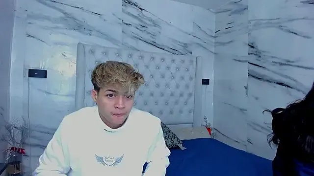 Ari_and_Storm from StripChat