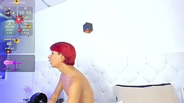 ariel_villa from StripChat