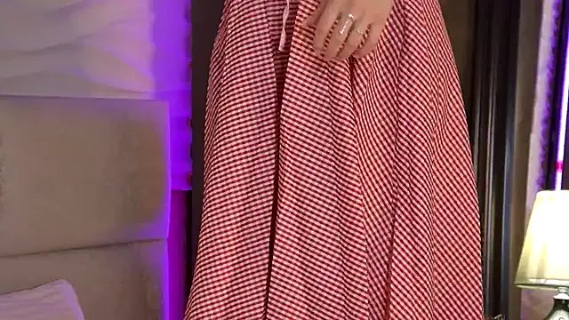 AriWild from StripChat