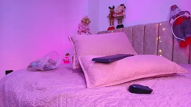 arl_chloee from StripChat