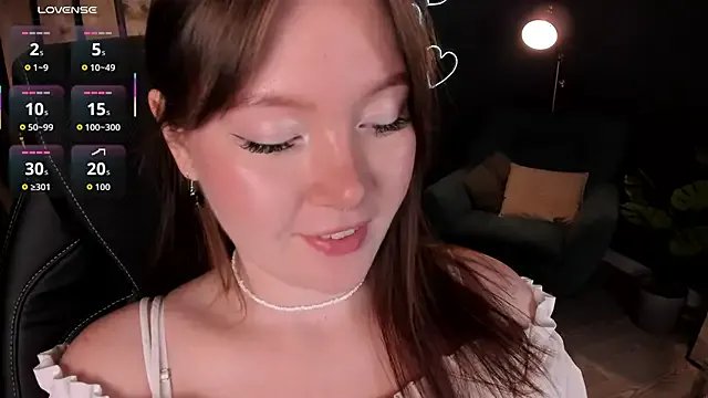 Ash_Hasmy from StripChat