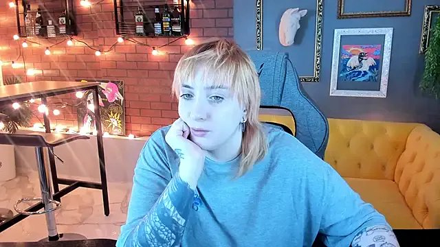 AsheLucker from StripChat