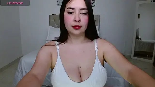 Ashley33_ from StripChat