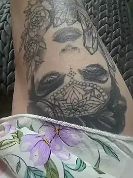 Astoria_Moon from StripChat