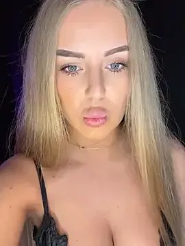 AubrieleRouj1