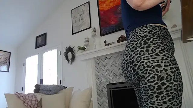 AuroraWillows from StripChat