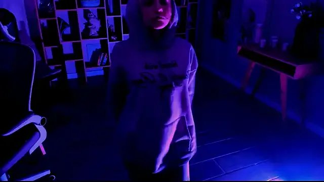 AuroraWrenfield from StripChat