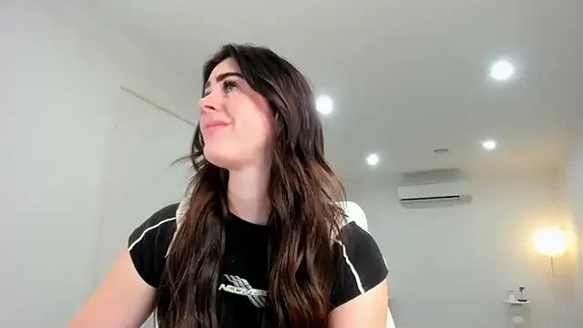 aus_queen from StripChat