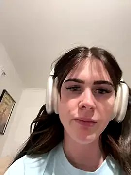 aus_queen from StripChat