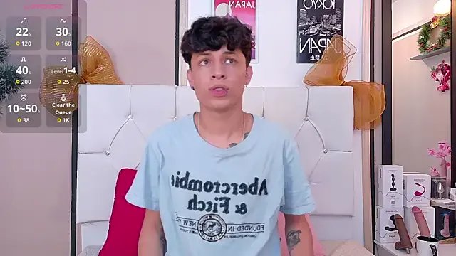  Axel__Evans chat room