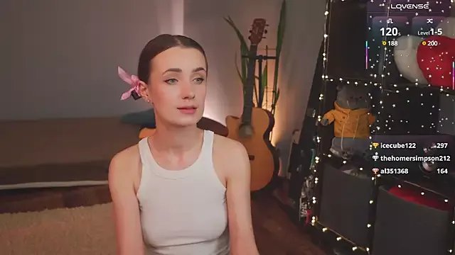 bananya_kitty from StripChat