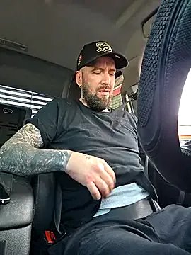 Beardedtattood from StripChat