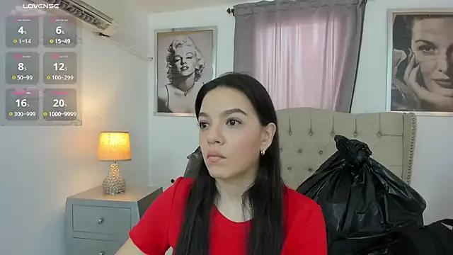 Beautyari_ from StripChat is Freechat
