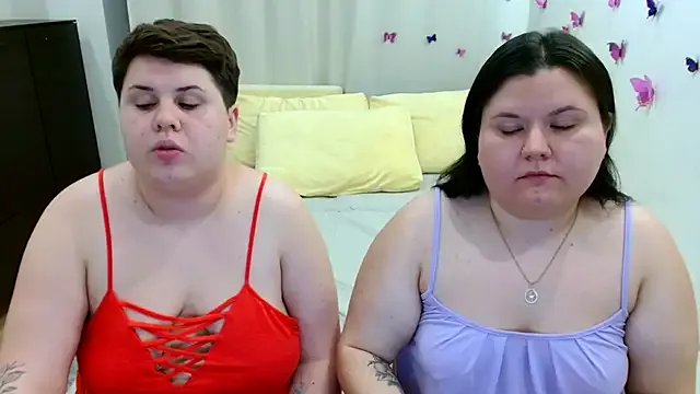 BeckyAndHellen from StripChat