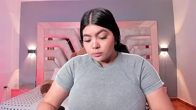 BellaBoobs_ from StripChat