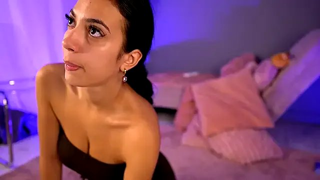 BetsyGonzale from StripChat