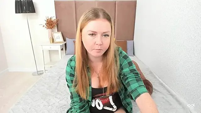 BettyBloom69 from StripChat