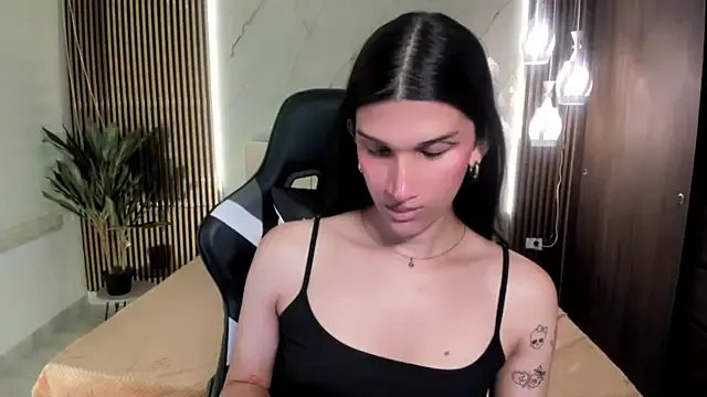  Bianca_baldwin_ chat room