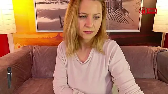  BigBoobsARRI chat room