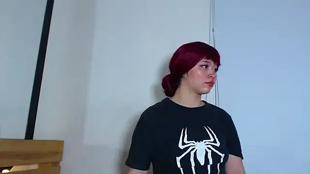 Bitsy_Messy from StripChat