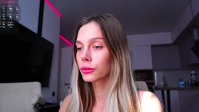 blackbunny_23 from StripChat