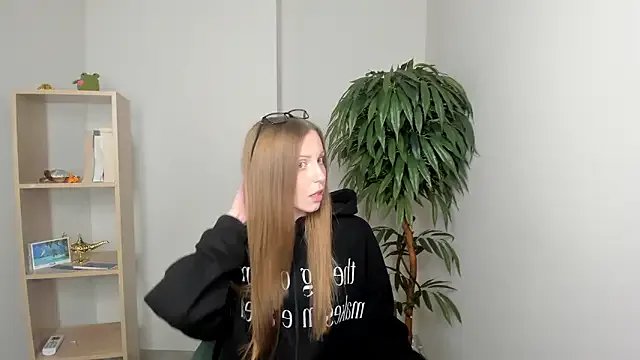  BlondellBolio chat room