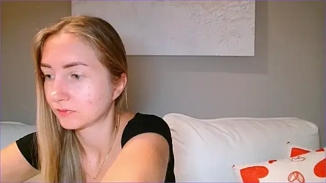 BluueSilk from StripChat