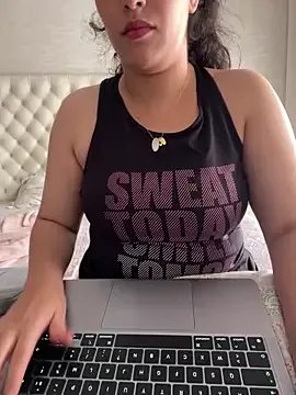 Bold-arabic-vibes from StripChat