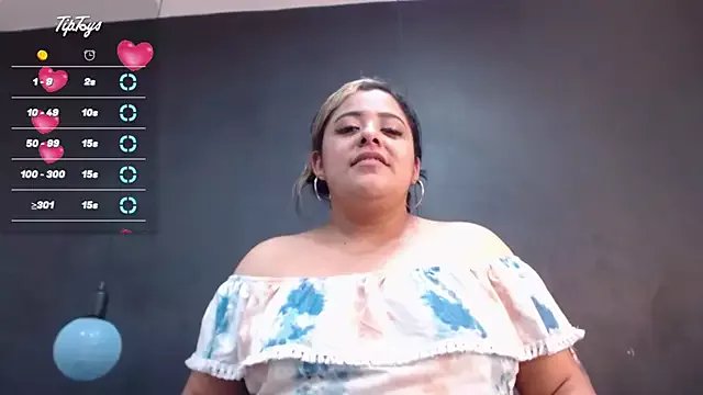 brendamaz from StripChat
