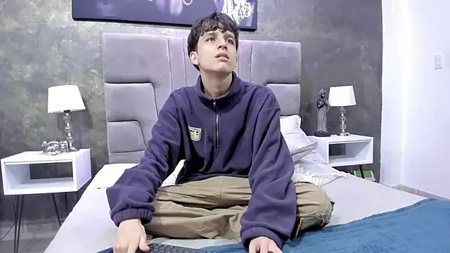 bruce_hans from StripChat