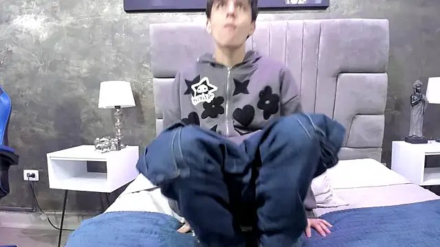 bruce_hans from StripChat