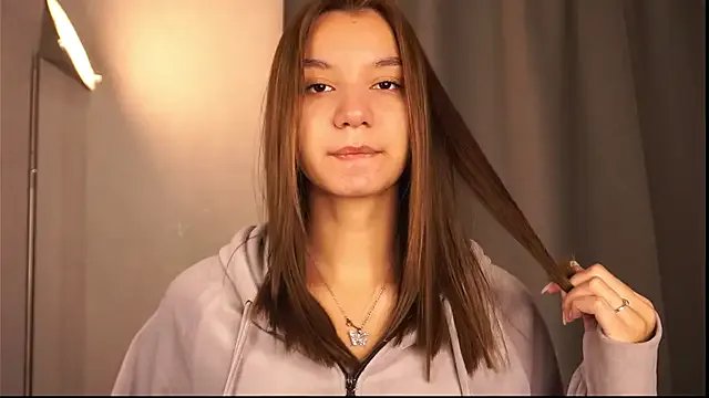 BrynnHolverson from StripChat