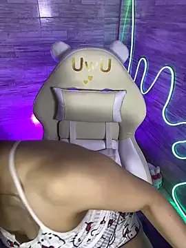  Bubalu_Uwwu chat room