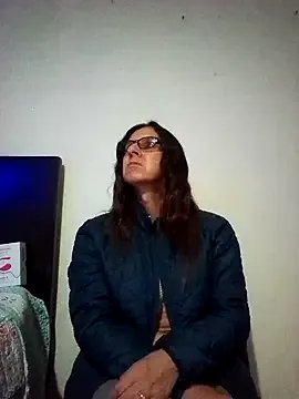 Cameron_puppy from StripChat