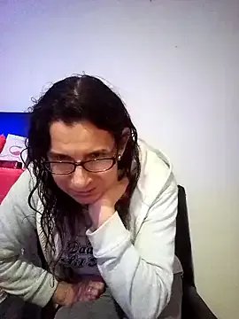 Cameron_puppy from StripChat