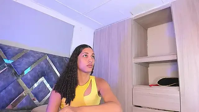 candice777 from StripChat